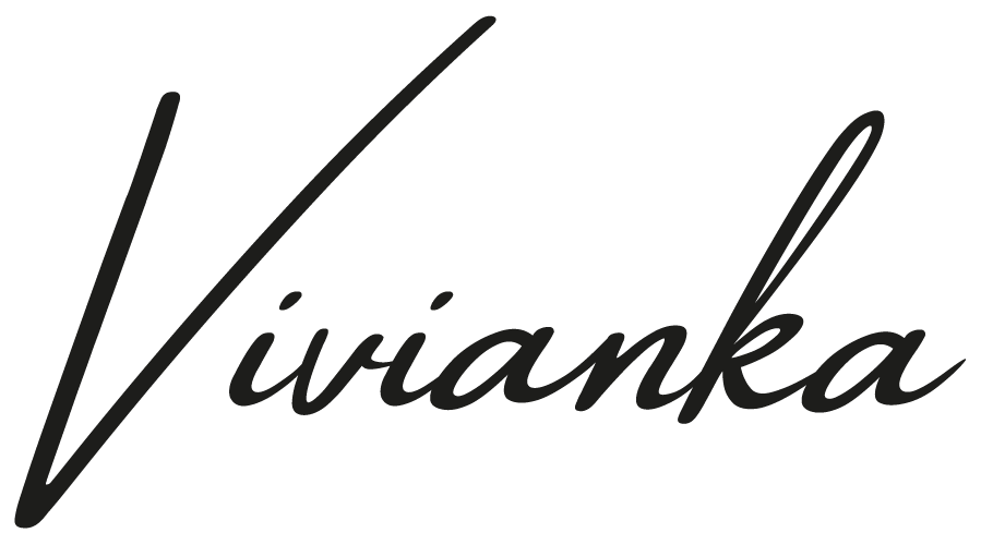 Logo de la diseñadora Vivianka Sanabria